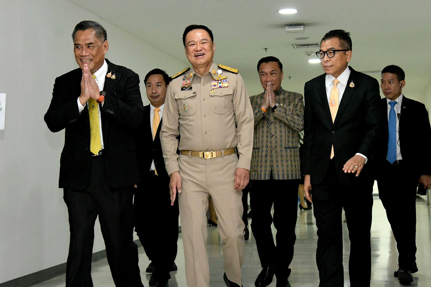 ‘อนุทิน’ นำทีมหารือ กกต.ปมทำ ‘ประชามติ 2 เรื่องใหญ่’ วันเลือกตั้ง สส.