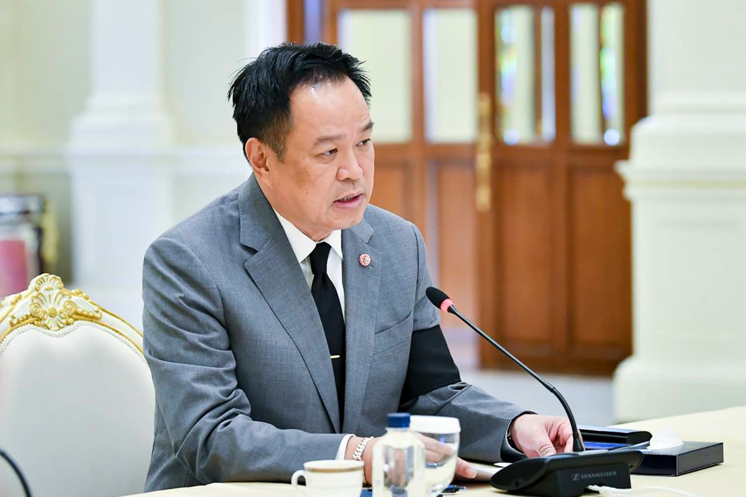 ‘นายกฯ’ เร่งถกฟื้นฟูเยียวยาหลังน้ำลด