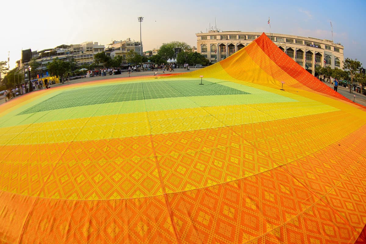 ecoeyes_bangkok_design_week_mega_mat_art_from_plastic_recycle_SPACEBAR_Photo03_fb7f2d761e.jpg