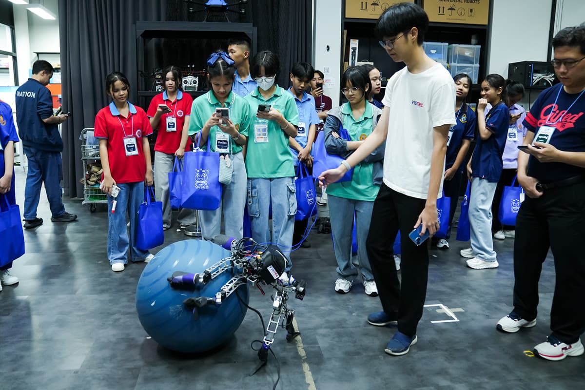 economic-business-thai-ptt-stem-camp-SPACEBAR-Photo15.jpg
