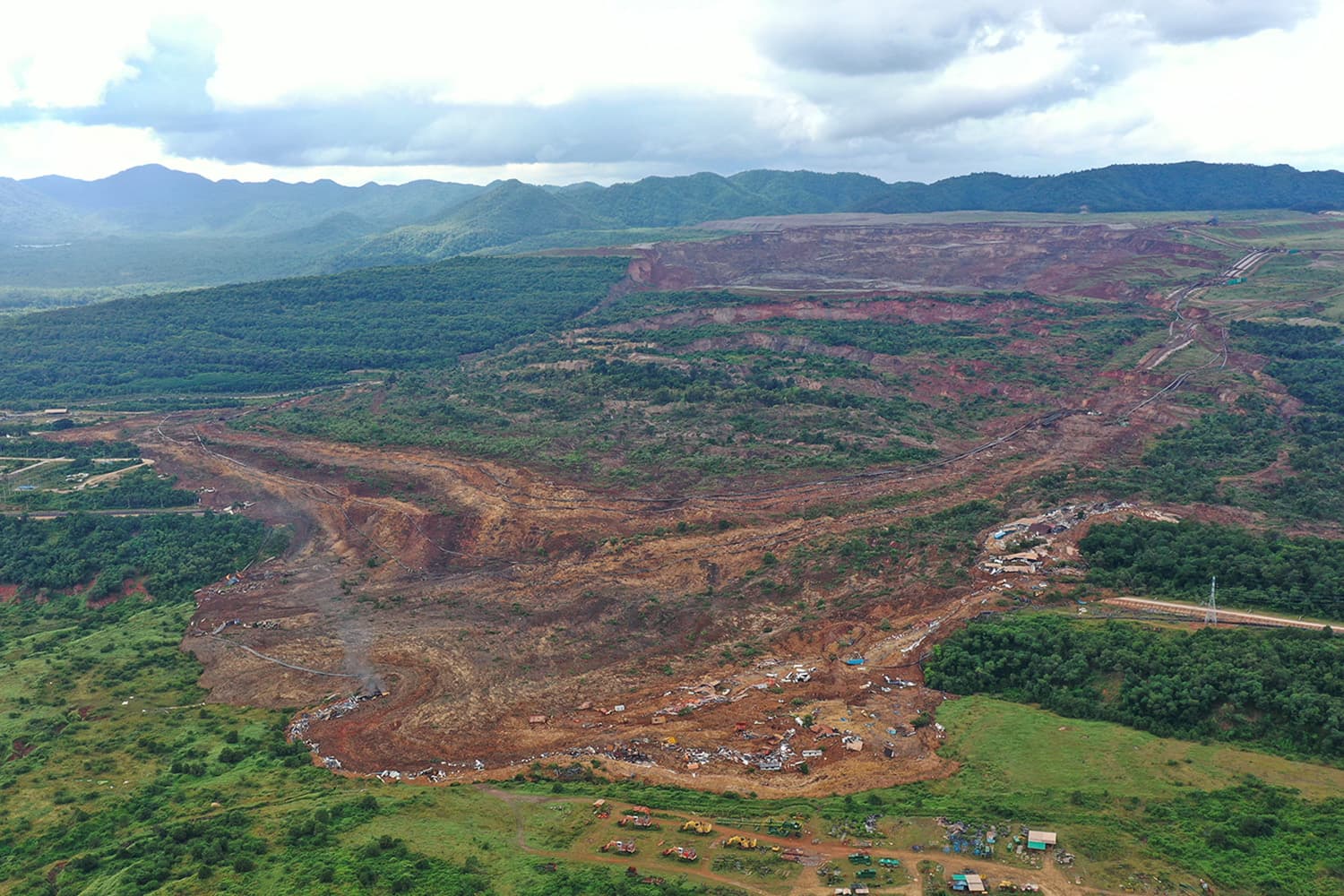 กฟผ.แจงดินสไลด์เหมืองแม่เมาะ เสียหาย 1 ตร.กม.