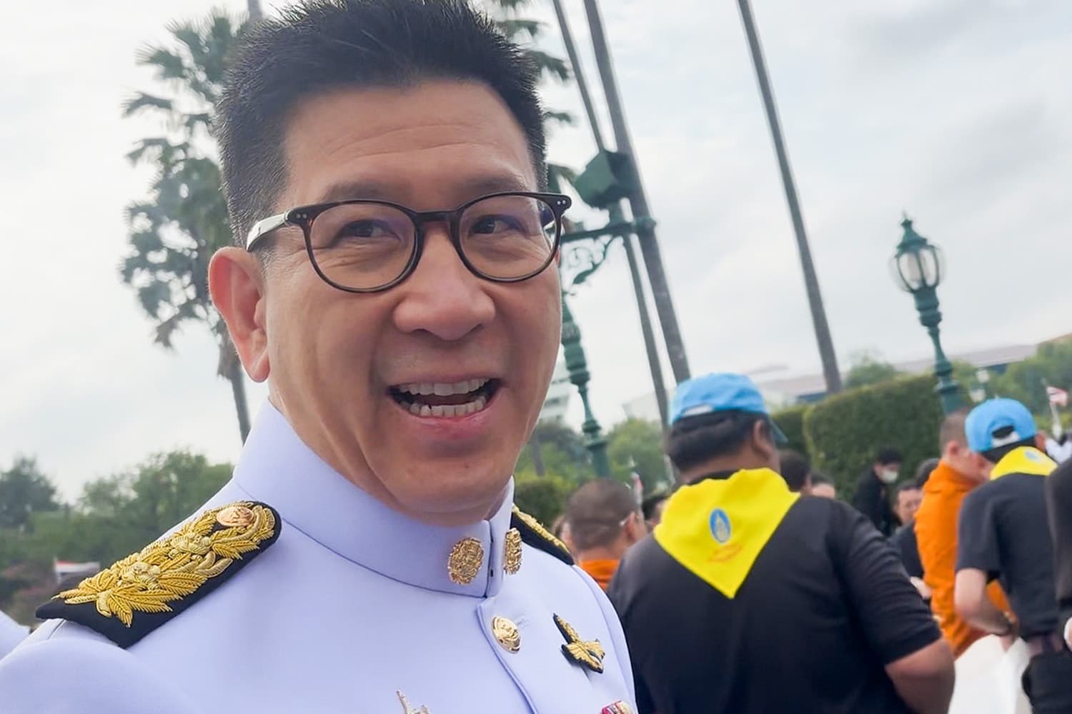 เอกนิติ ชี้ ศก.สะดุด รอ กกต.ชี้ขอบเขตเดินหน้า