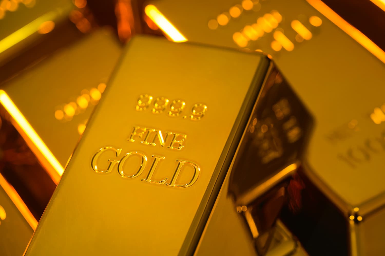 ทองพุ่ง! รับศึกภูมิรัฐศาสตร์–การค้า แม้เฟดเสียงแตกเรื่องดอกเบี้ย