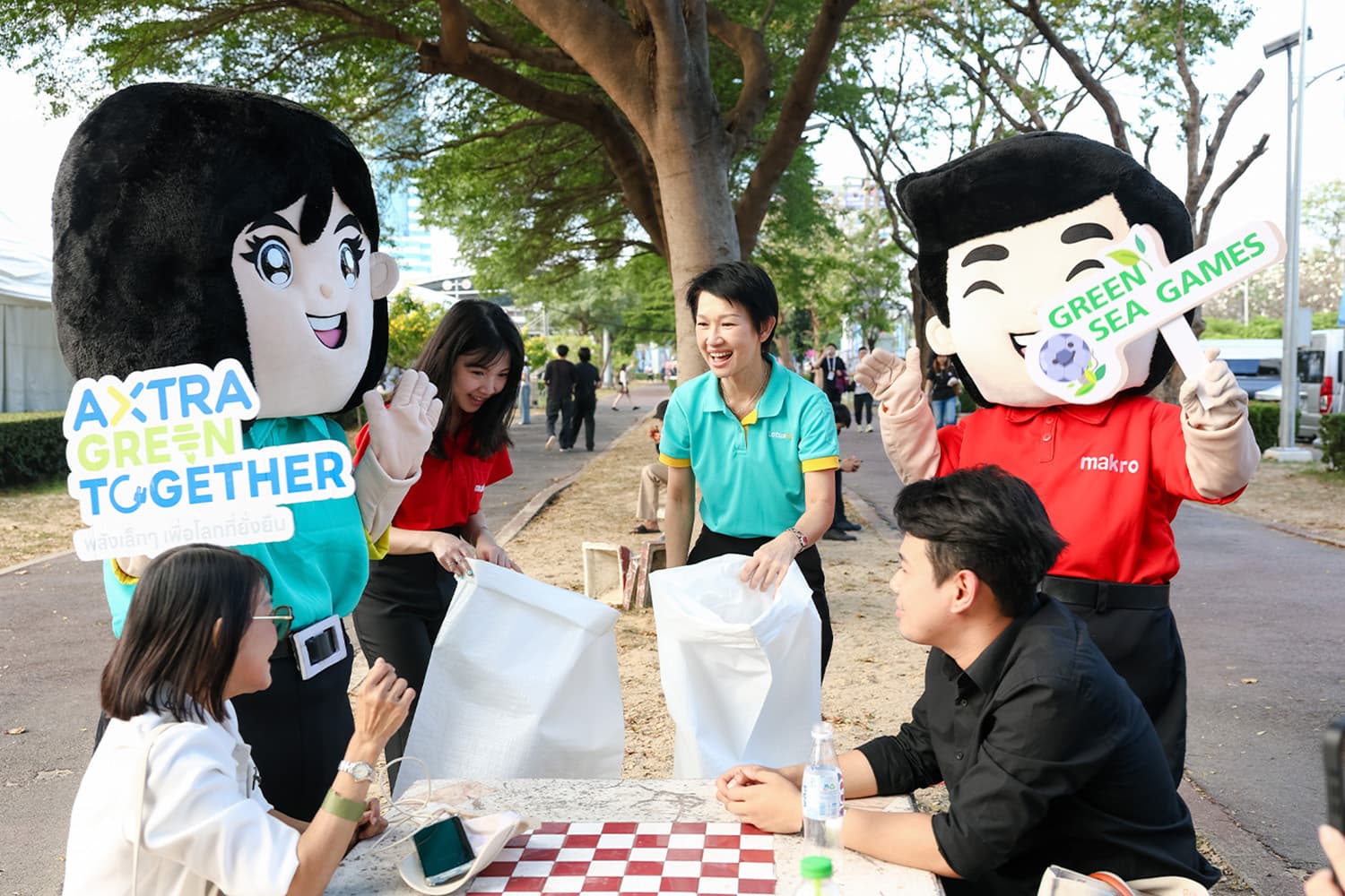 แม็คโคร-โลตัสรักษ์โลก ดันสนามกีฬา ‘ไร้ขยะพลาสติก’