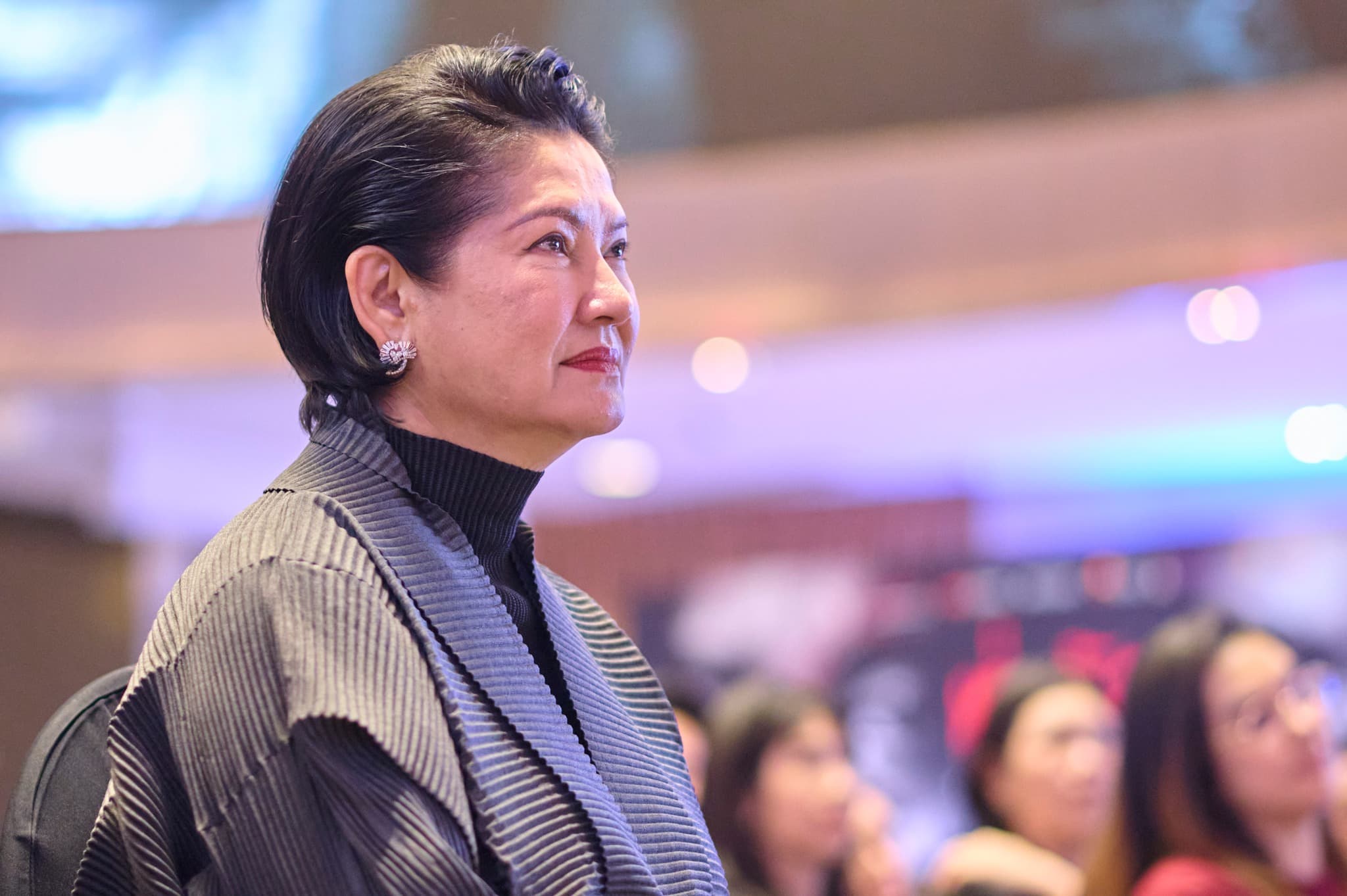 ประธานเจ้าหน้าที่ฝ่ายผลิตรายการและผู้อำนวยการสถานีโทรทัศน์ช่อง MONO29 เนตรพนิต โพธารากุล รุกข่าวเช้าในรายการ เรื่องมีอยู่ว่า! ความร่วมมือระหว่าง MONO29 กับ SPACEBAR