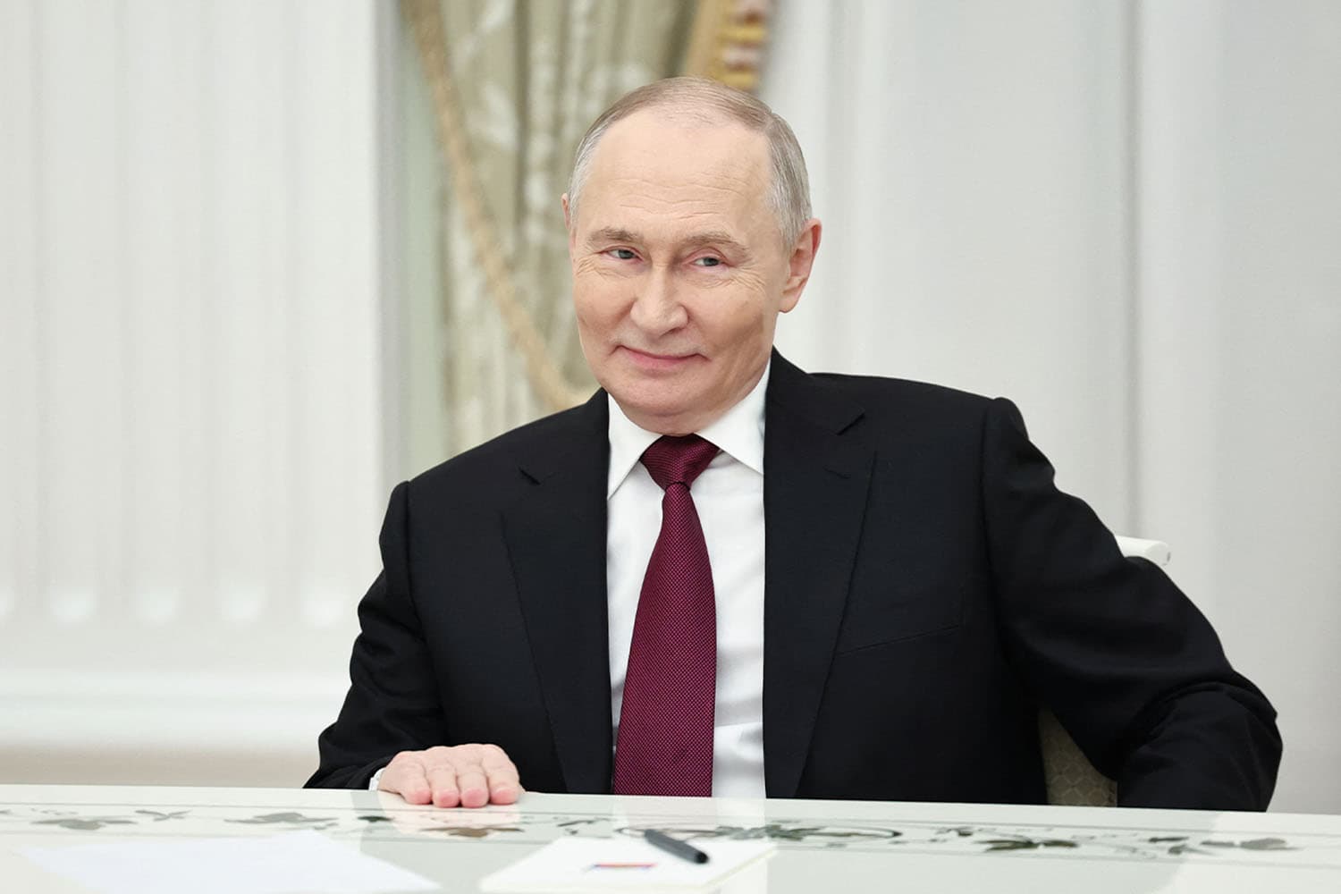 ปูตินเตือนยุโรป ‘อย่าคิด’ ทำสงครามกับรัสเซีย ระวังแพ้ราบคาบไม่เหลือแม้แต่การเจรจาสันติภาพ