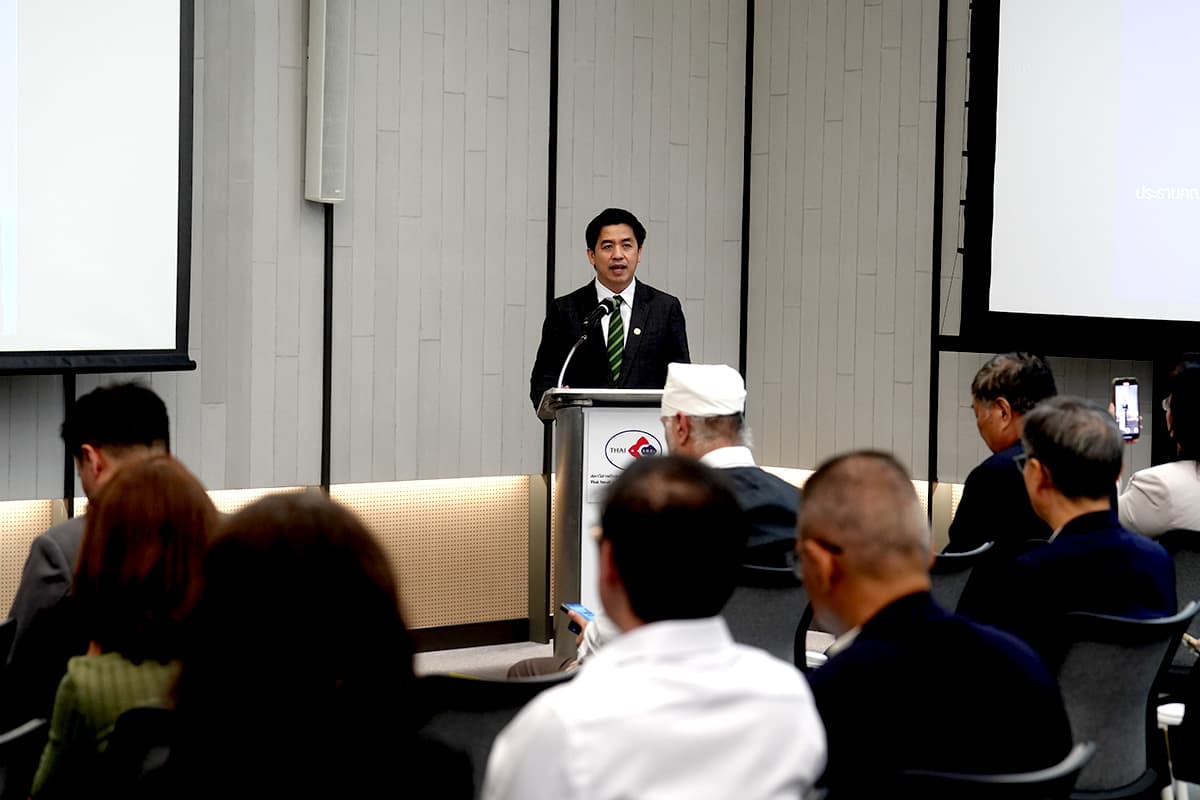 ดร.ธีระพล ถนอมศักดิ์ยุทธ ประธานคณะผู้บริหารด้านความยั่งยืนองค์กรและการพัฒนากลยุทธ์ เครือเจริญโภคภัณฑ์