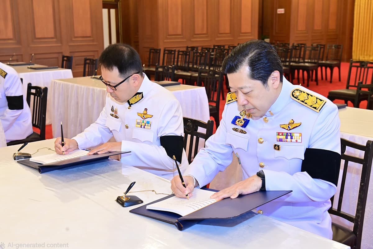 thanin-executive-team-cp-water-royal-corpse-queen-sirikit-SPACEBAR-Photo06.jpg