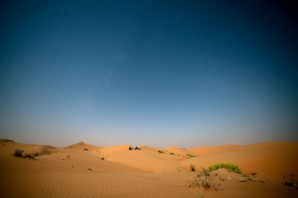 UAE สร้างแคมปัส AI ขนาดใหญ่กลางทะเลทรายอาบูดาบี