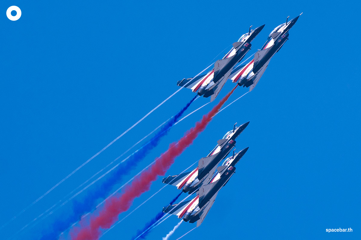 Airshow_Thai_Air_Force_2_SPACEBAR_Photo01_27e497c2a4.jpg