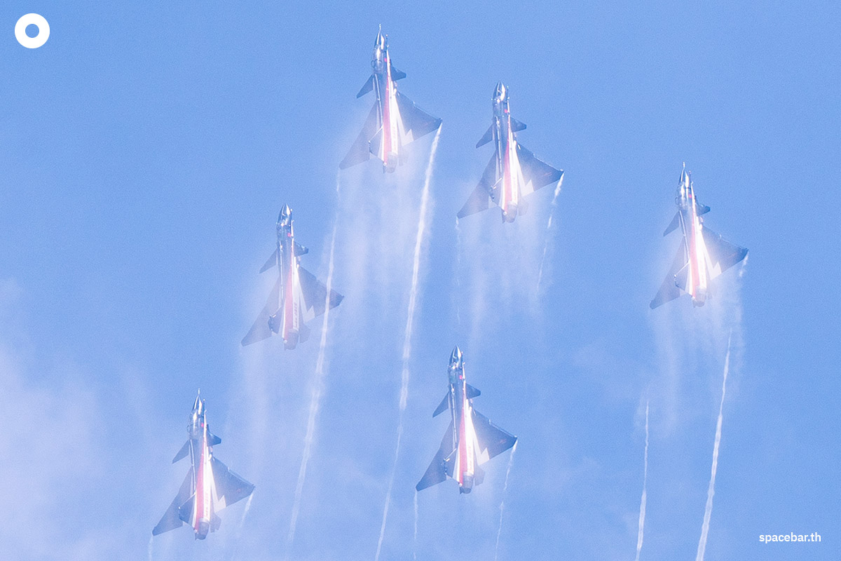 Airshow_Thai_Air_Force_2_SPACEBAR_Photo12_1d3ddc4c76.jpg