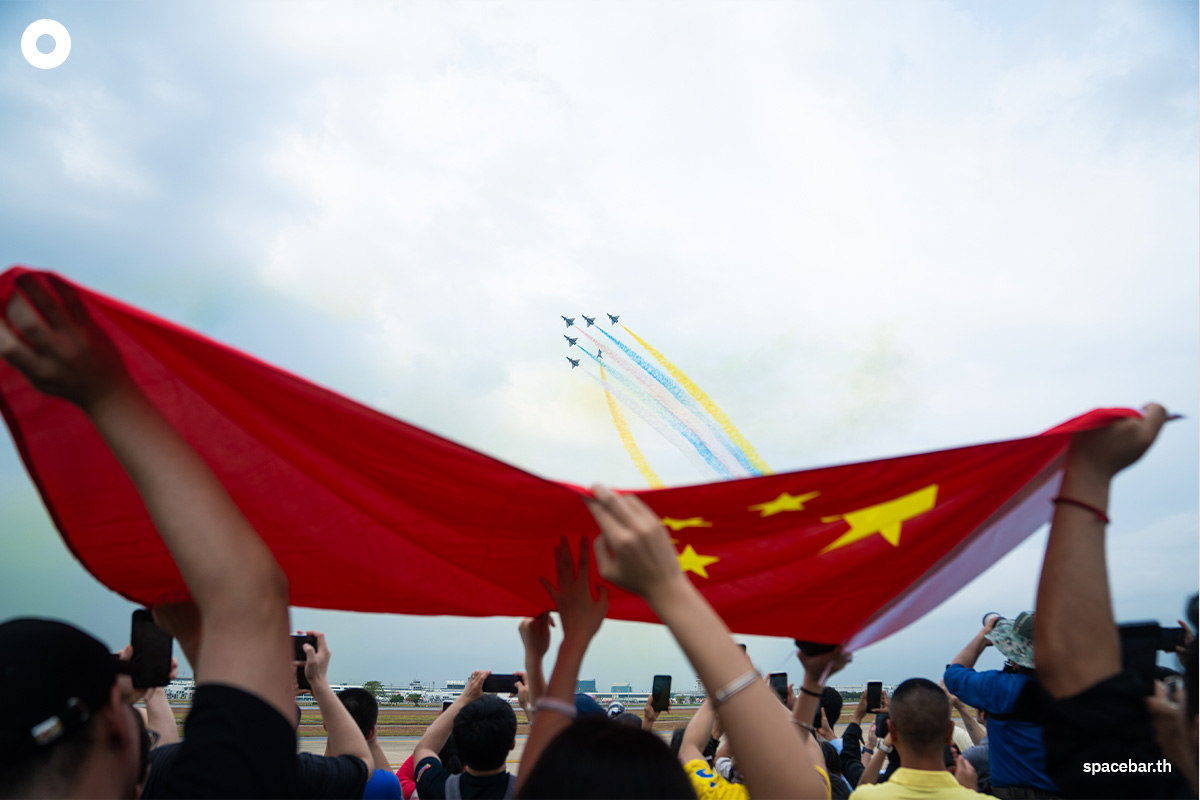 Airshow_Thai_Air_Force_J10_F35_Gripen_SPACEBAR_Photo09_e6c87b10b4.jpg