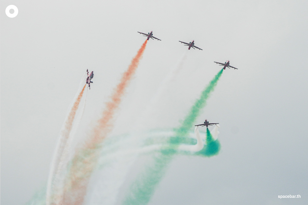 Airshow_Thai_Air_Force_J10_F35_Gripen_SPACEBAR_Photo16_20fbbb0408.jpg