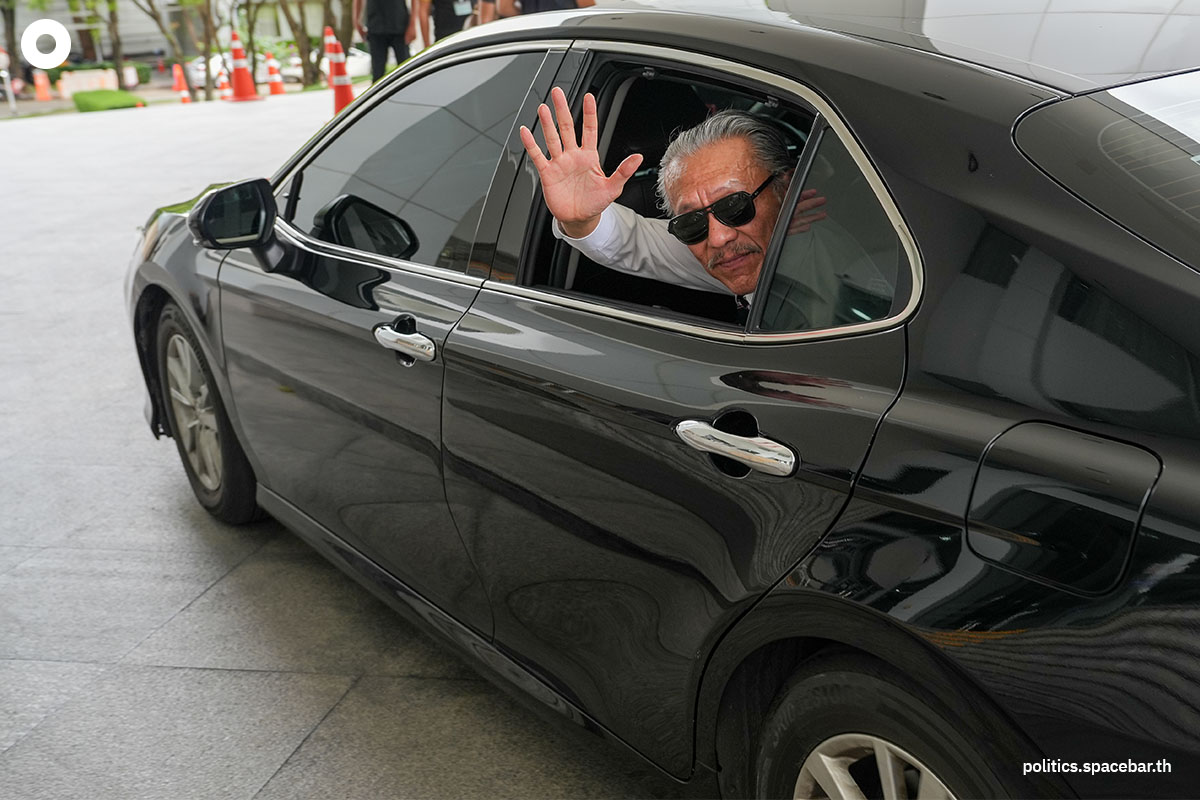 Chuvit_go_to_Office_of_the_National_Counter_Corruption_Commission_SPACEBAR_Photo08_ccd5592086.jpeg