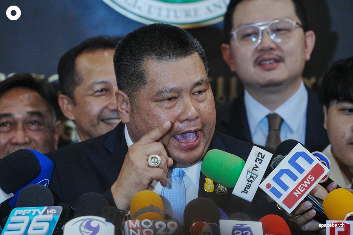 Director_General_of_the_Rice_Department_interview_Srisuwan_SPACEBAR_Photo03_a8f9f80d3f.jpg