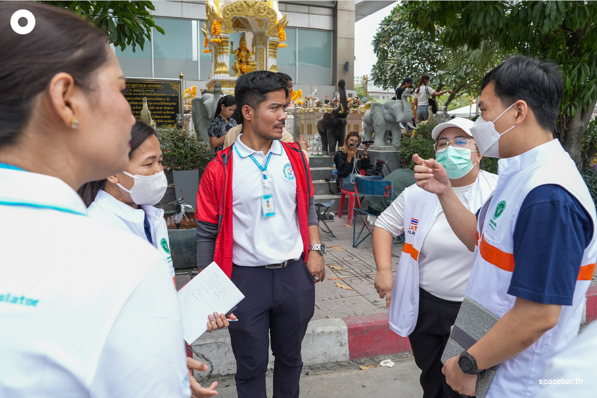 Photo_Story_Myanmar_interpreter_Building_collapse_SPACEBAR_Photo02_707dcf0fe6.jpg