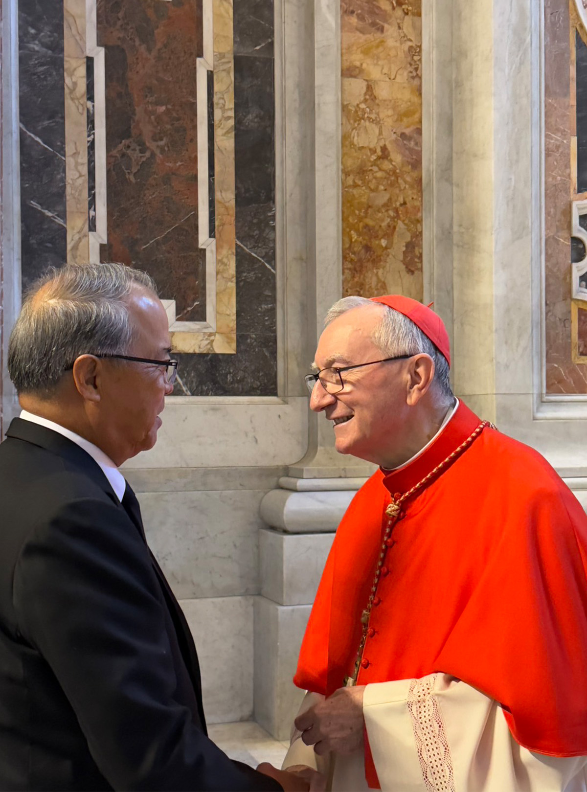 Special_Representative_of_the_Thai_Government_Attends_the_funeral_ceremony_of_Pope_Francis_SPACEBAR_Photo01_1dd61ee852.jpg