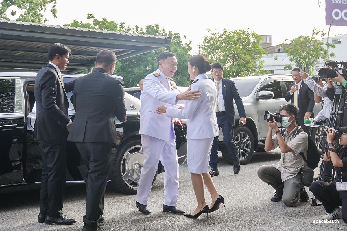 Thaksin_Paetongtarn_Prime_Minister_SPACEBAR_Photo01_a1e7b5ace7.jpg