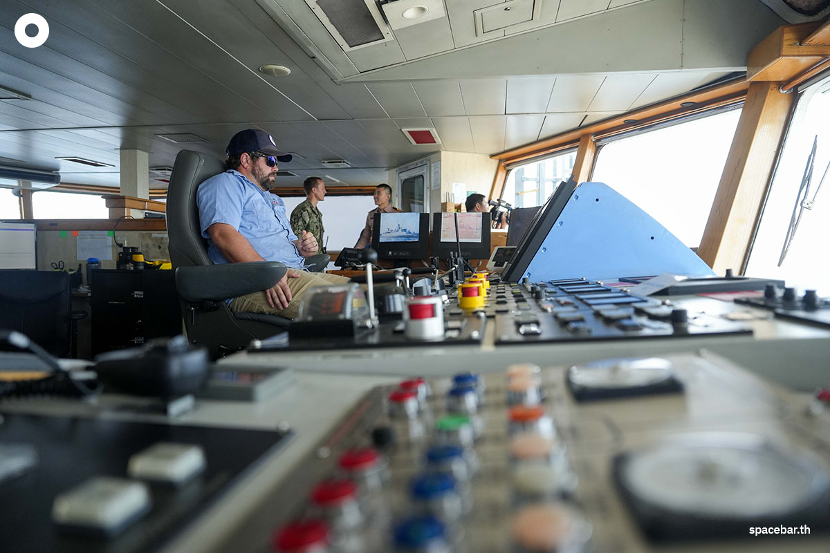 Tnai_US_Navy_HTMS_Sukhothai_Ocean_Valor_SPACEBAR_Photo06_b6a50434ea.jpg