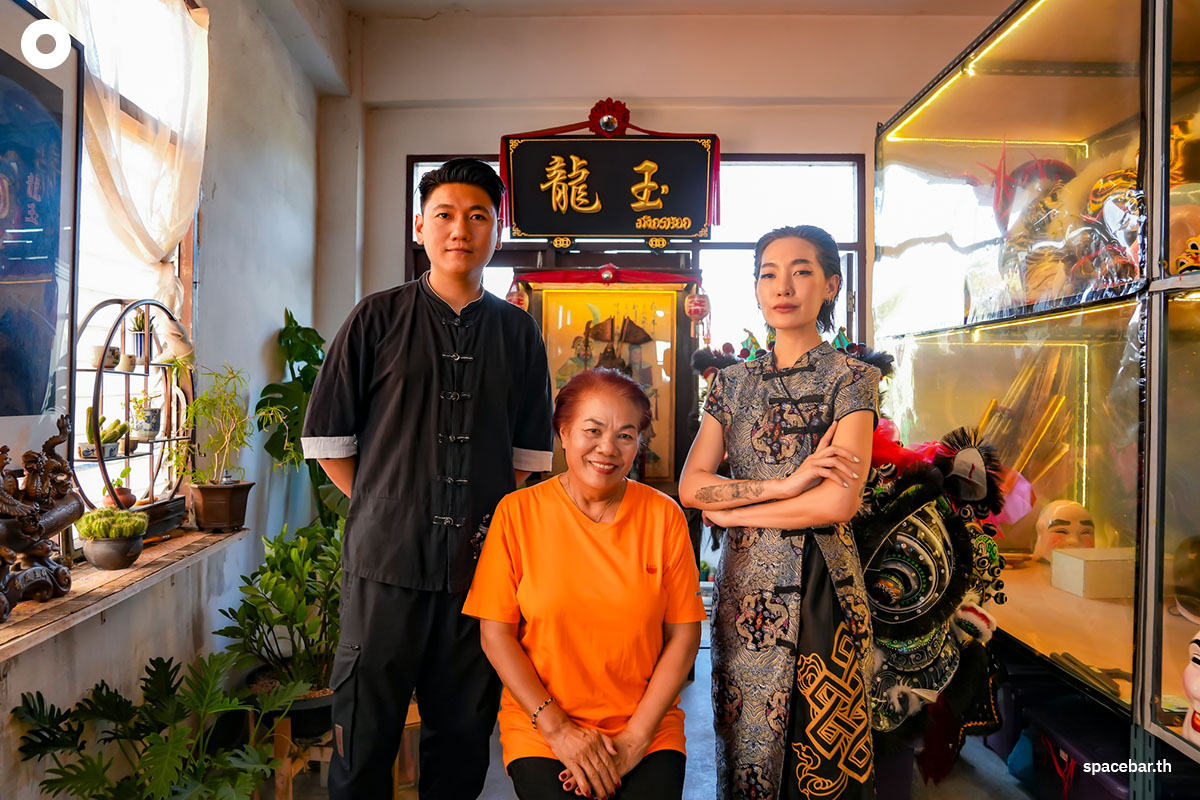 curiosity_dragon_lion_dance_show_SPACEBAR_Photo02_11c7a34a38.jpg