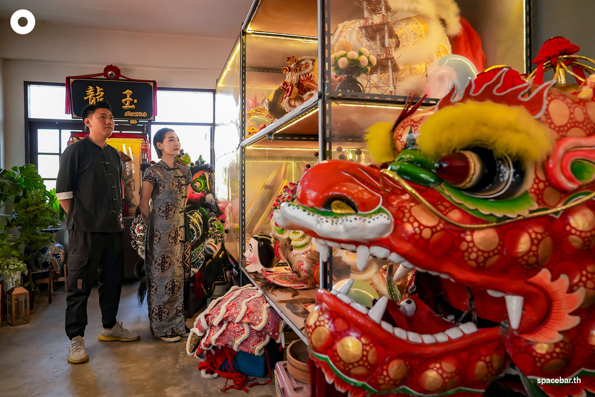curiosity_dragon_lion_dance_show_SPACEBAR_Photo05_cb83d745ef.jpg