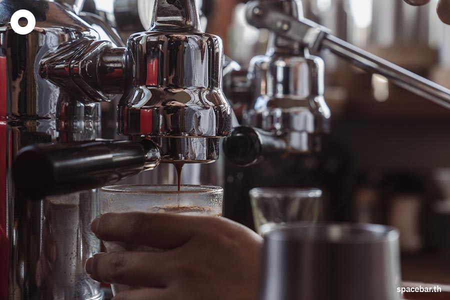 drip_rim_lay_huahin_SPACEBAR_Photo06_5cd3e3f63a.jpeg