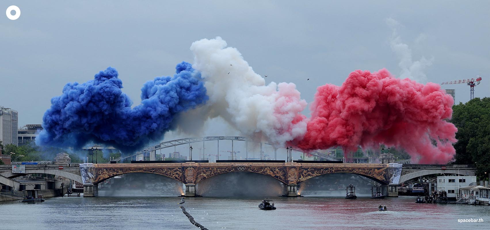 olympics_paris_games_2024_opening_ceremony_SPACEBAR_Photo08_e37ec33572.jpg