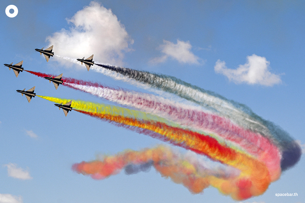 photo_story_first_egypt_international_air_show_SPACEBAR_Photo00_0f124912d4.jpg