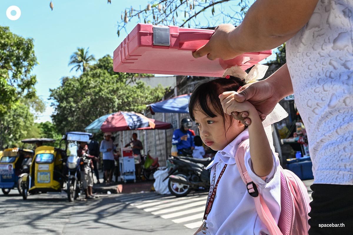 photo_story_heatwave_hot_philippines_SPACEBAR_Photo04_3ec496136a.jpg