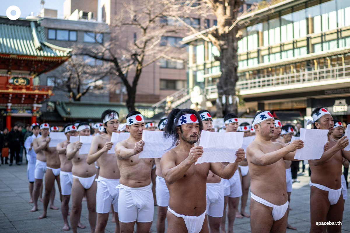 photo_story_japan_shinto_cold_water_bath_SPACEBAR_Photo05_8833e6e136.jpg