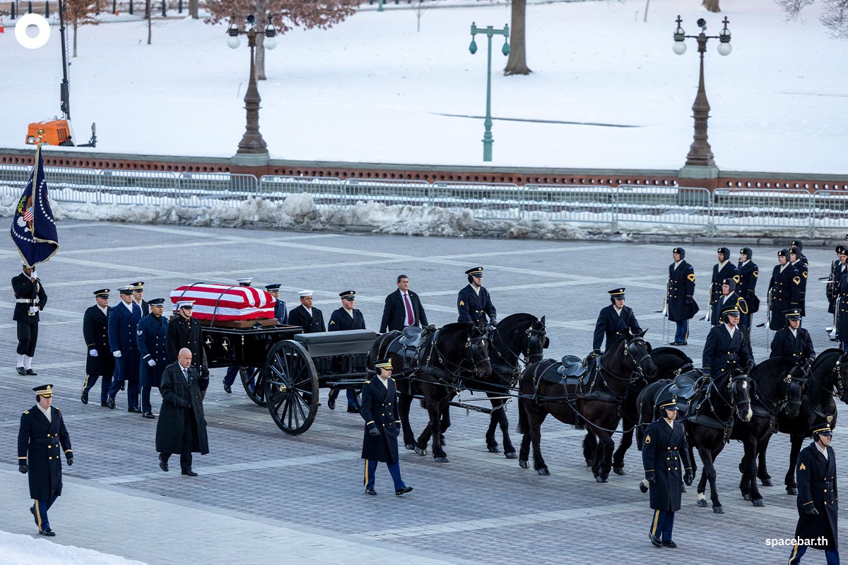 photo_story_jimmy_carter_funeral_capitol_hill_ceremony_SPACEBAR_Photo06_21645346d7.jpg