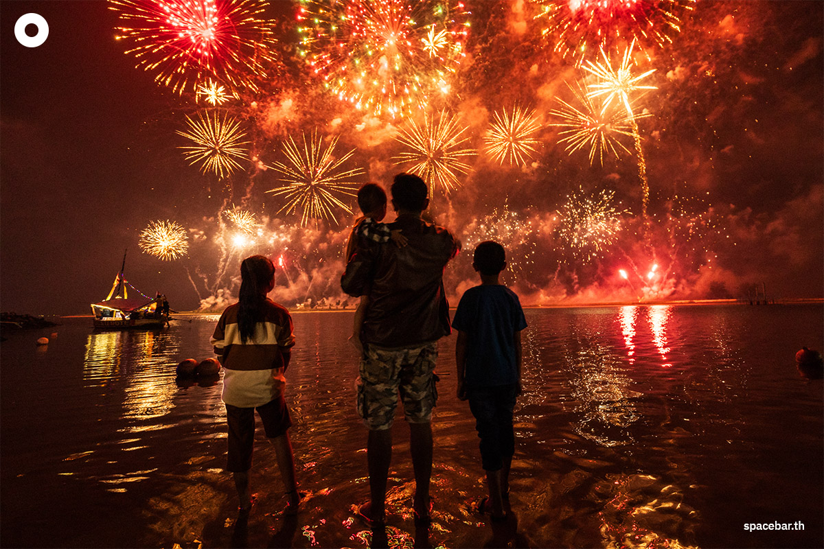 photo_story_new_year_2025_celebration_around_the_world_2_SPACEBAR_Photo03_2d98e414a8.jpg