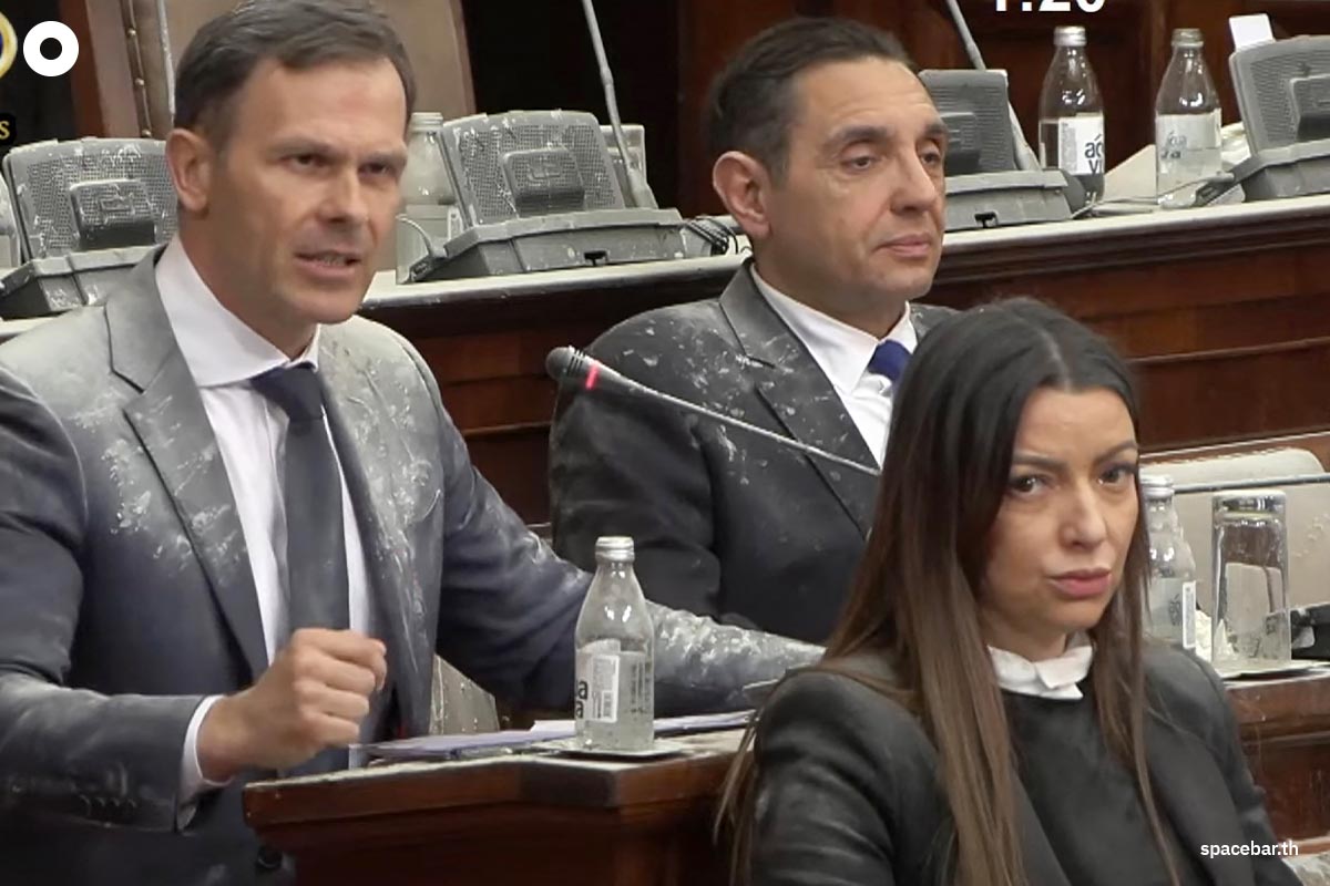 photo_story_serbia_politics_parliament_protest_SPACEBAR_Photo07_d3f1c46b9f.jpg