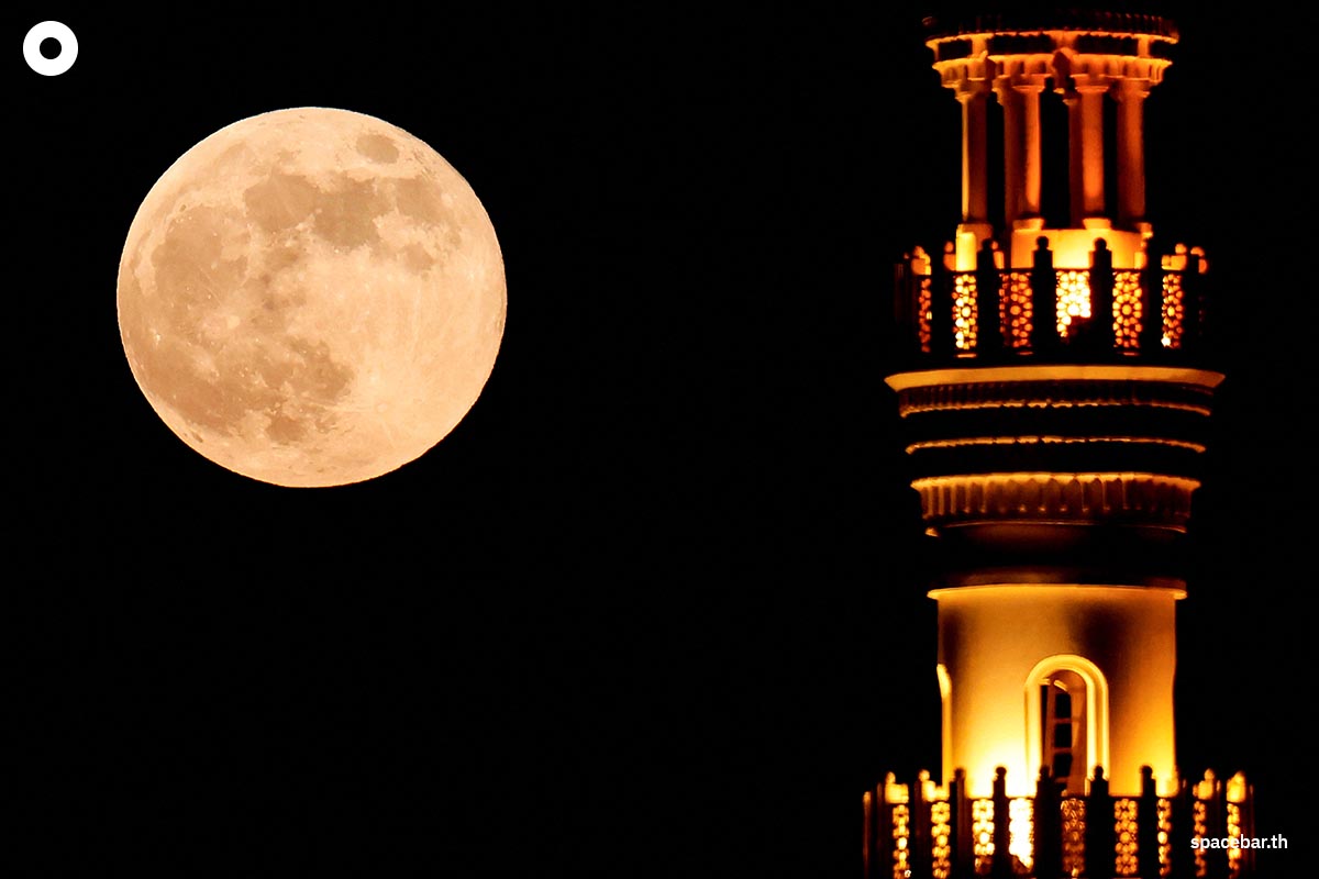photo_story_super_full_moon_around_the_world_SPACEBAR_Photo05_44c5e2bf4d.jpg