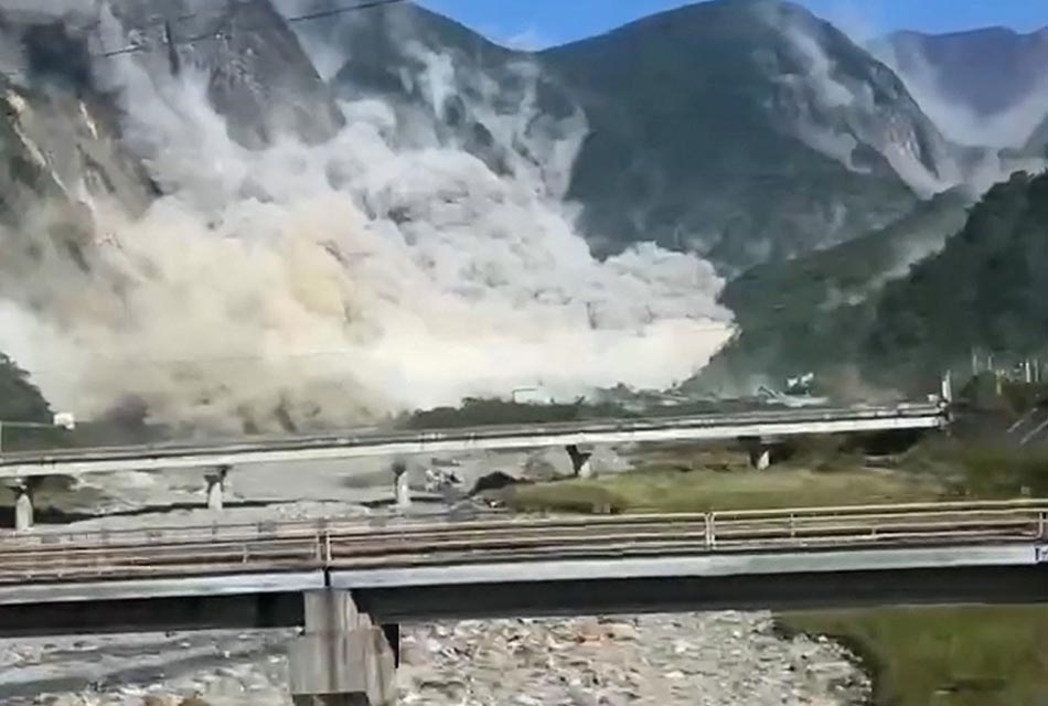 photo_story_taiwan_earthquake_SPACEBAR_Thumbnail_bd29d3f147.jpg