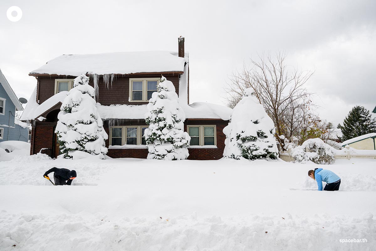 photo_story_us_great_lakes_region_5_feet_snow_SPACEBAR_Photo04_562bda5b32.jpg