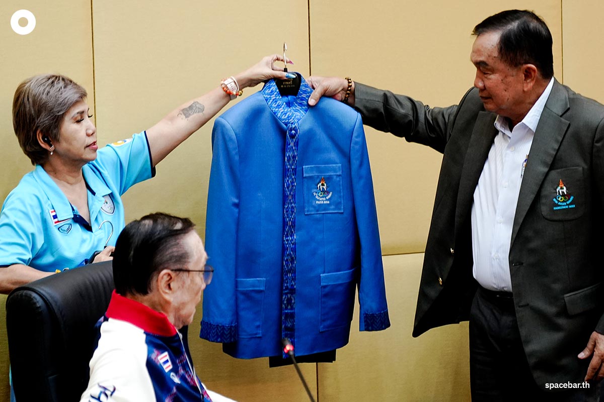 thai_olympic_board_clarify_drama_outfits_thai_national_team_SPACEBAR_Photo00_422963c6b8.jpg